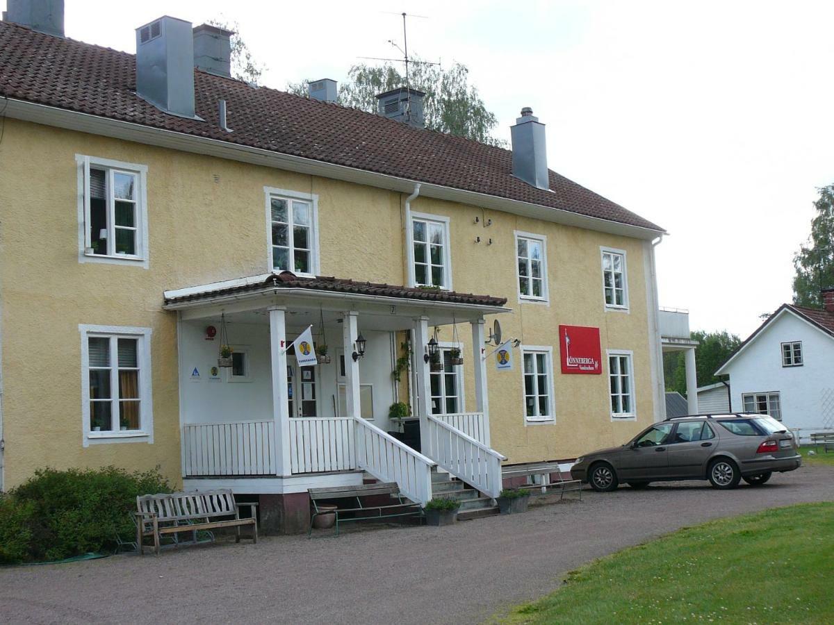 Lonneberga Vandrarhem & Hostel Extérieur photo